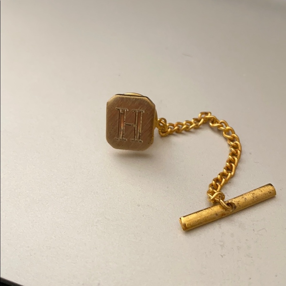 2/$5 Initial “H” Tie Pin
